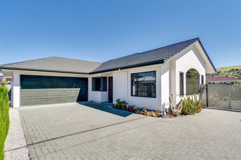 Photo of property in 50a Puketapu Road, Taradale, Napier, 4112
