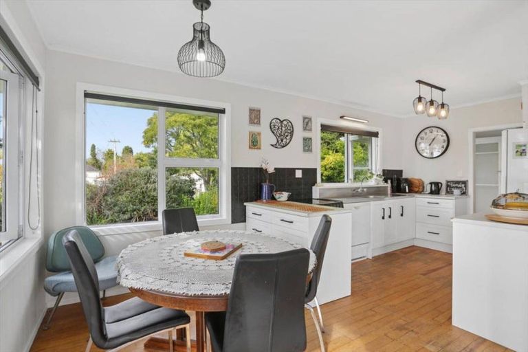 Photo of property in 116 Boucher Avenue, Te Puke, 3119