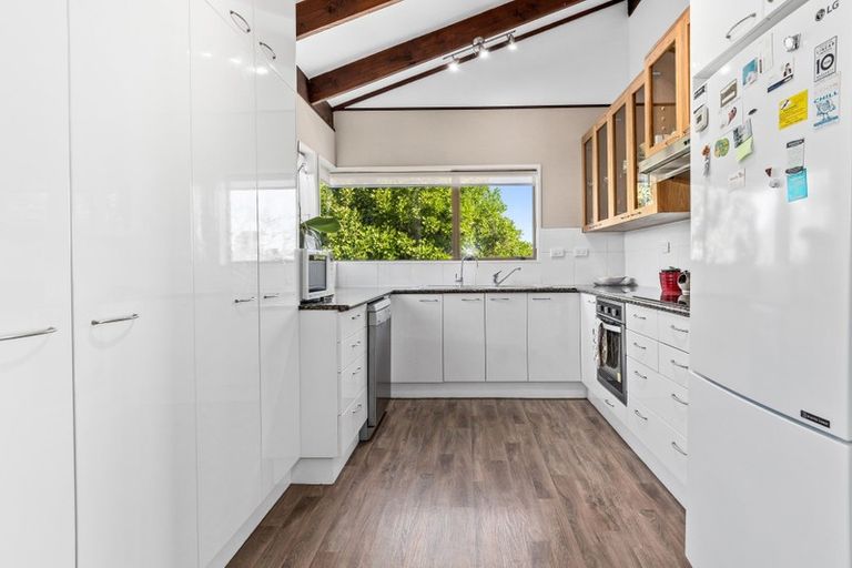 Photo of property in 145 Bellevue Road, Brookfield, Tauranga, 3110