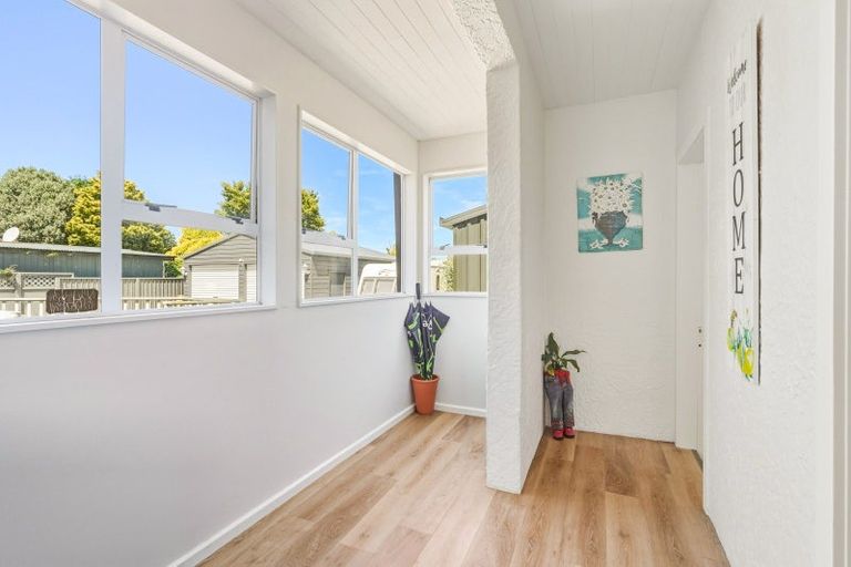 Photo of property in 5 Kawatiri Avenue, Gonville, Whanganui, 4501