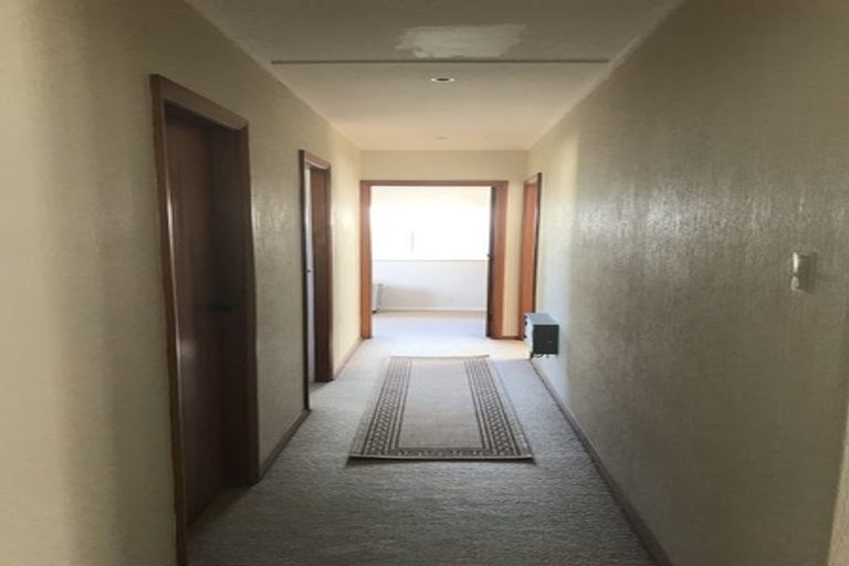 Photo of property in 102 Miramar Avenue, Miramar, Wellington, 6022