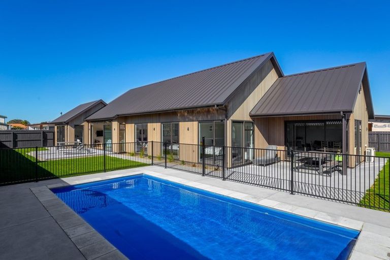 Photo of property in 18 Rutledge Drive, Springlands, Blenheim, 7201