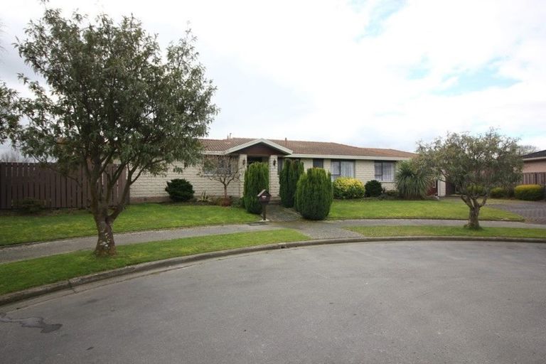 Photo of property in 12 Dalrye Place, Ilam, Christchurch, 8041