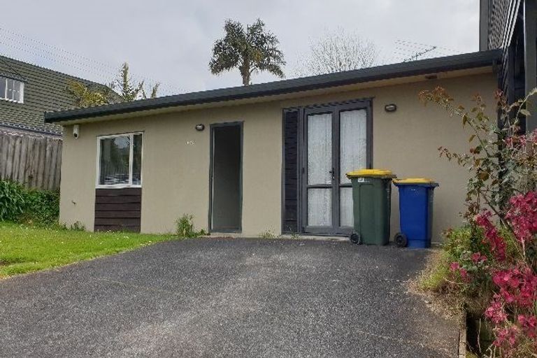 Photo of property in 34a Bronzewing Terrace, Unsworth Heights, Auckland, 0632