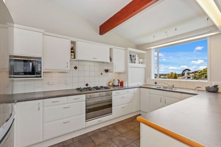 Photo of property in 6 Conifer Place, Huntsbury, Christchurch, 8022