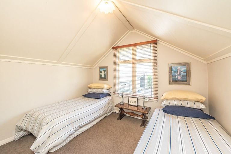 Photo of property in 38 Hipango Terrace, Durie Hill, Whanganui, 4500