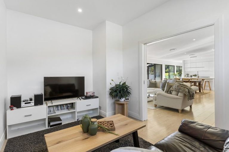 Photo of property in 142 Hauora Lane, Waitoki, Kaukapakapa, 0871