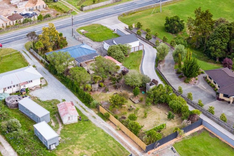 Photo of property in 2081 Paparoa Valley Road, Paparoa, 0571