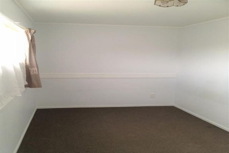 Photo of property in 10 Flamingo Court, Goodwood Heights, Auckland, 2105