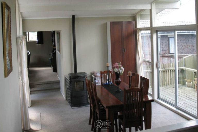 Photo of property in 11 Sirius Place, Botany Downs, Auckland, 2010