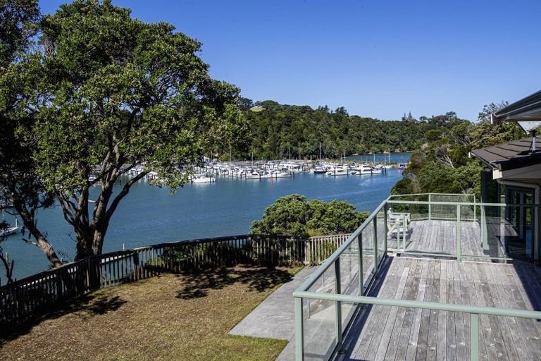 Photo of property in 260 Matapouri Road, Tutukaka, Whangarei, 0173