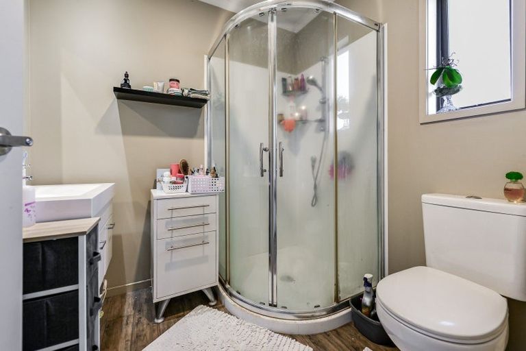 Photo of property in 2/10 Dowding Street, Melville, Hamilton, 3206