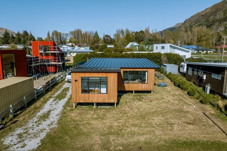 Photo of property in 164 Kent Street, Kingston, Athol, 9793