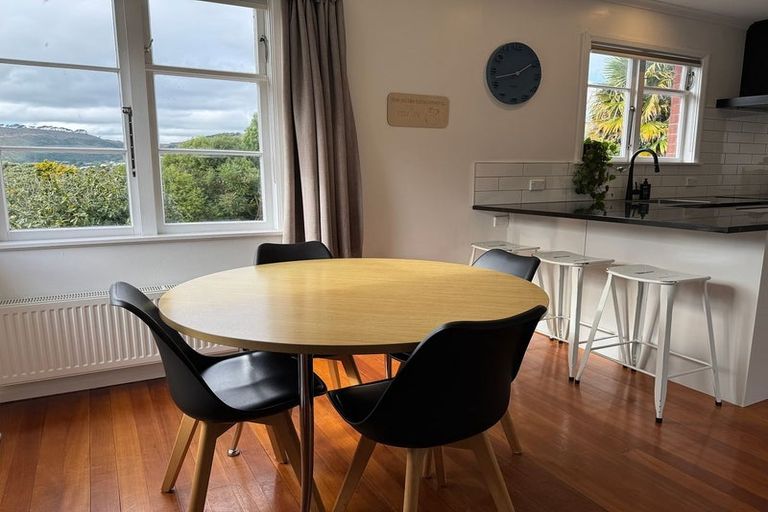 Photo of property in 41 Lincoln Avenue, Tawa, Wellington, 5028