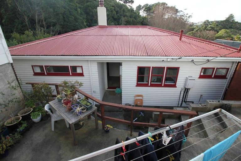 Photo of property in 40 Woodland Road, Johnsonville, Wellington, 6037