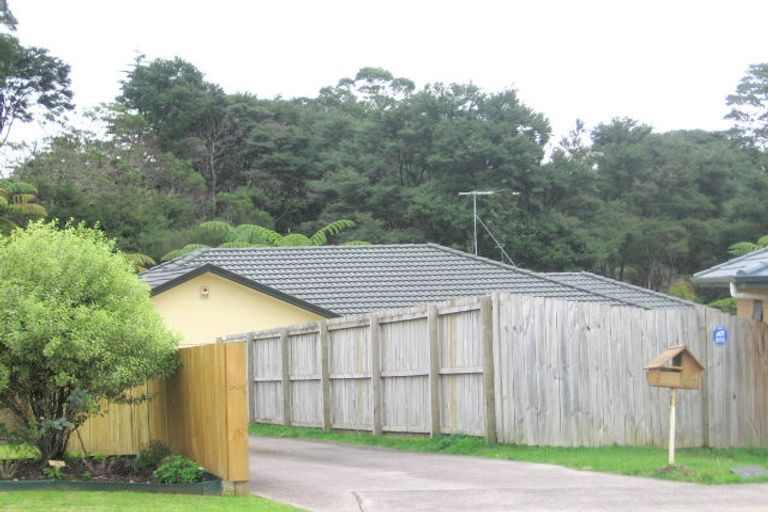 Photo of property in 53 Hewlett Road, Massey, Auckland, 0614