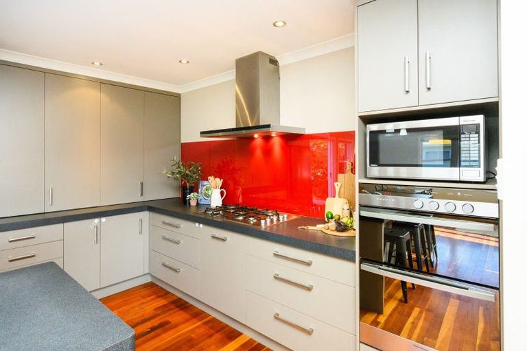 Photo of property in 21 Queen Street, Feilding, 4702