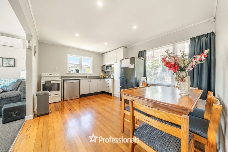 Photo of property in 8 Harlow Grove, Wainuiomata, Lower Hutt, 5014