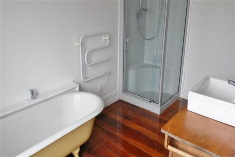 Photo of property in 55 Kamara Road, Glen Eden, Auckland, 0602