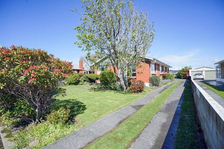 Photo of property in 57 Glenalmond Crescent, Rockdale, Invercargill, 9812