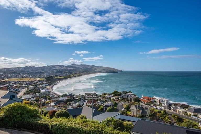 Photo of property in 107 Cliffs Road, Saint Clair, Dunedin, 9012