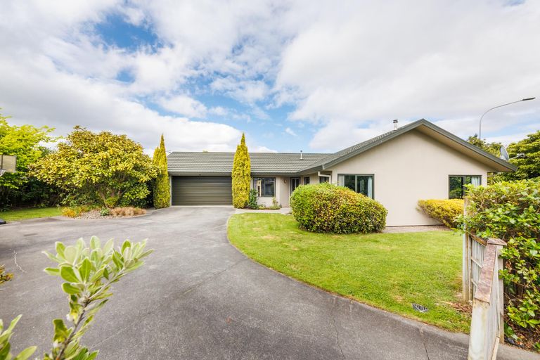 Photo of property in 190 Kelvin Grove Road, Kelvin Grove, Palmerston North, 4414