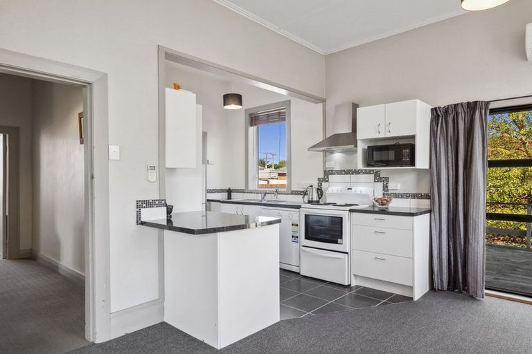 Photo of property in 47 Melbourne Street, South Dunedin, Dunedin, 9012