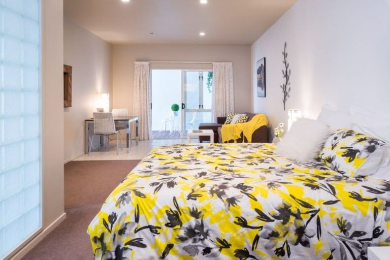 Photo of property in 2 Marina View Estate, Waikawa, Picton, 7281