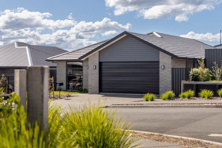 Photo of property in 120 Sentinel Avenue, Omokoroa, 3114
