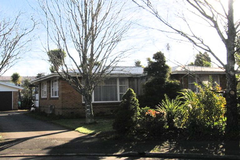 Photo of property in 12 Prescott Place, Hillcrest, Hamilton, 3216