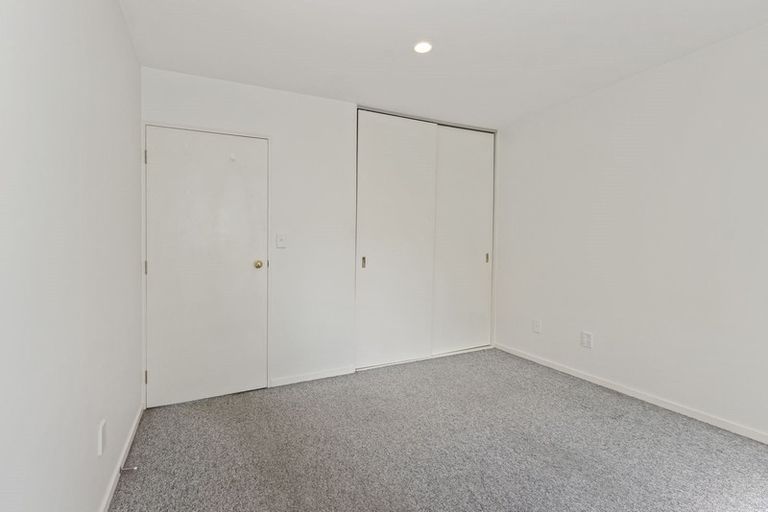 Photo of property in 4/60 Somerset Crescent, Spreydon, Christchurch, 8024