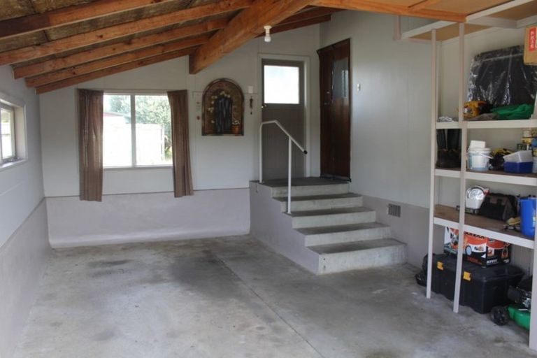 Photo of property in 127 Guy Street, Dannevirke, 4930