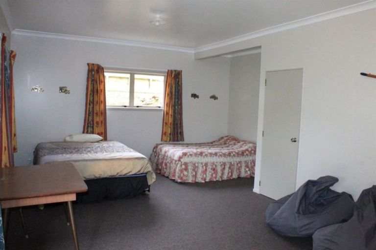 Photo of property in 60 Kauri Grove, Coromandel, 3506