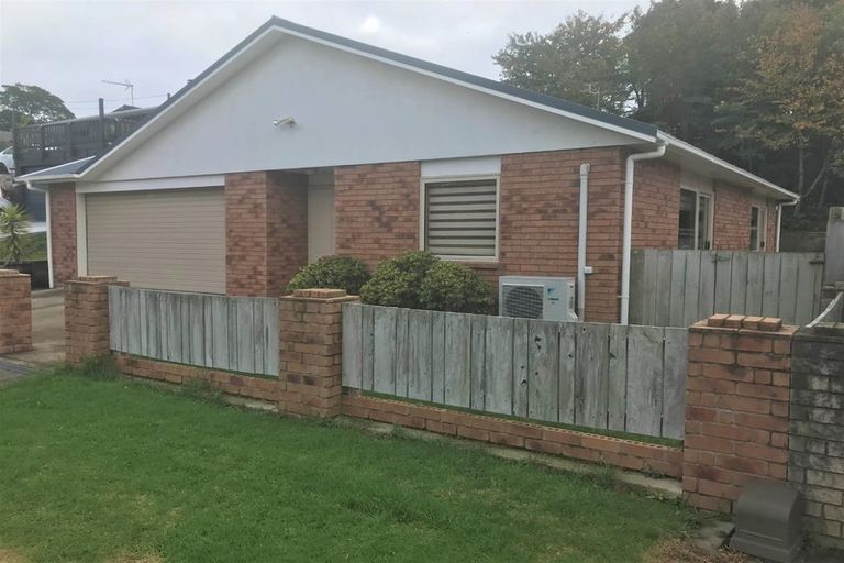 Photo of property in 26 Moulton Street, Moturoa, New Plymouth, 4310