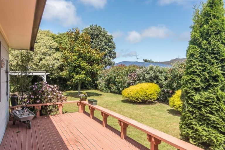 Photo of property in 40 Belvedere Avenue, Waikanae, 5036