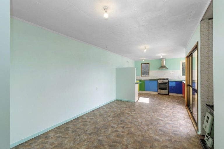 Photo of property in 201 Holborn Drive, Stokes Valley, Lower Hutt, 5019