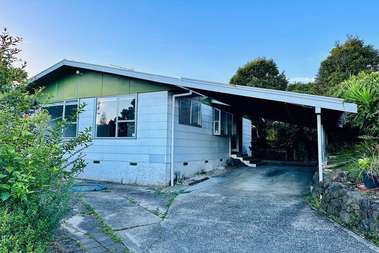 Photo of property in 10 Datura Place, Sunnynook, Auckland, 0620