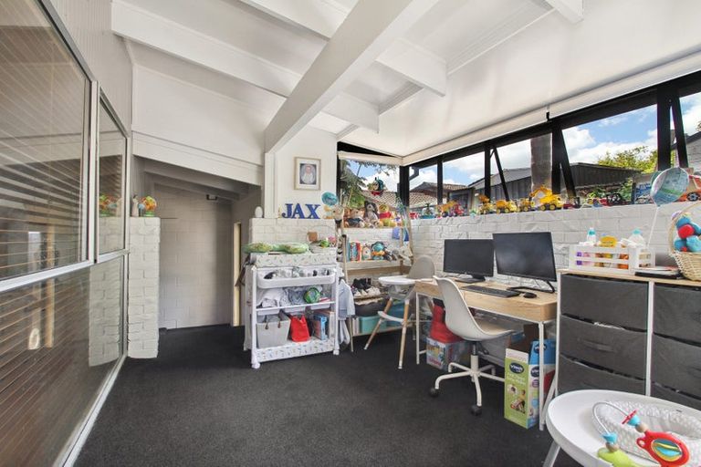 Photo of property in 3/42 James Laurie Street, Henderson, Auckland, 0612