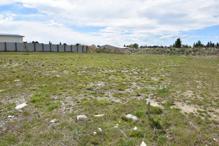 Photo of property in 7 Aoraki Crescent, Twizel, 7901