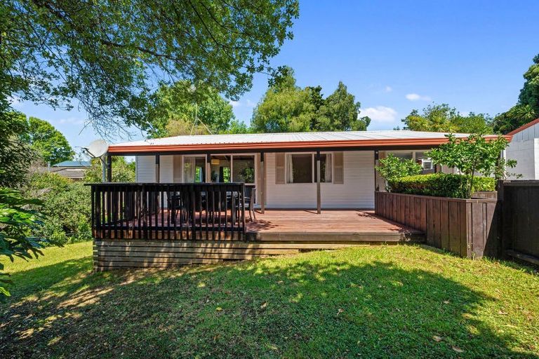 Photo of property in 2/45 Mcdowell Crescent, Hillcrest, Auckland, 0627