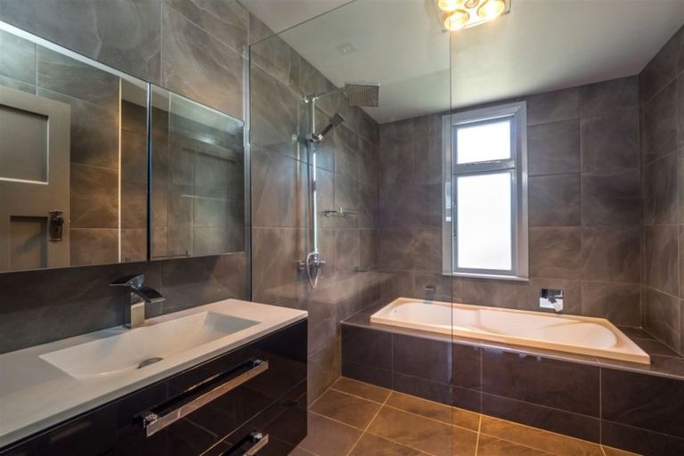 Photo of property in 75 Aitken Street, Ashburton, 7700