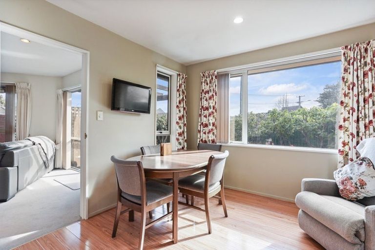 Photo of property in 2/116 Highsted Road, Casebrook, Christchurch, 8051