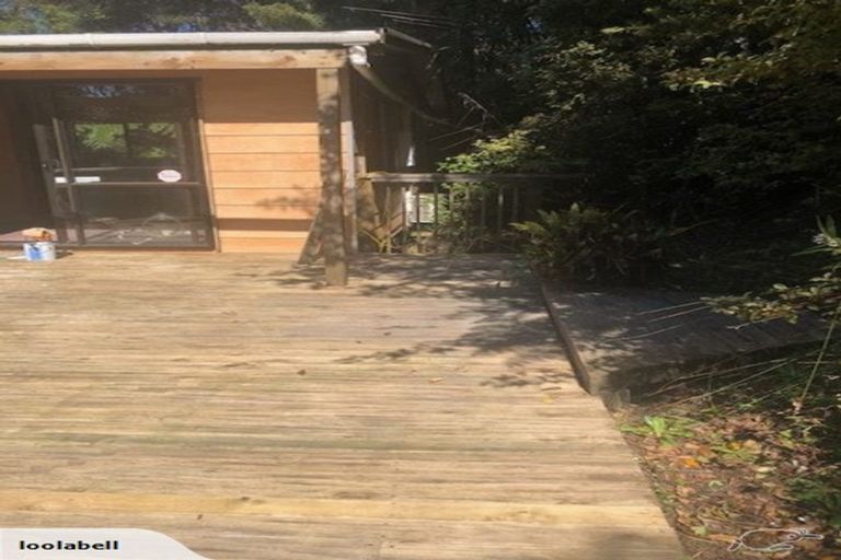 Photo of property in 62 Ngarahana Avenue, Paremoremo, Auckland, 0632