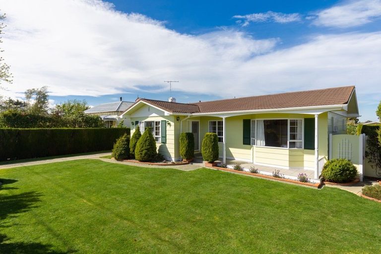 Photo of property in 82 Mclauchlan Street, Springlands, Blenheim, 7201