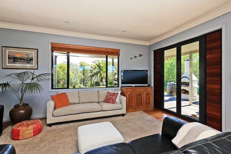 Photo of property in 244 Seafield Road, Eskdale, Napier, 4182