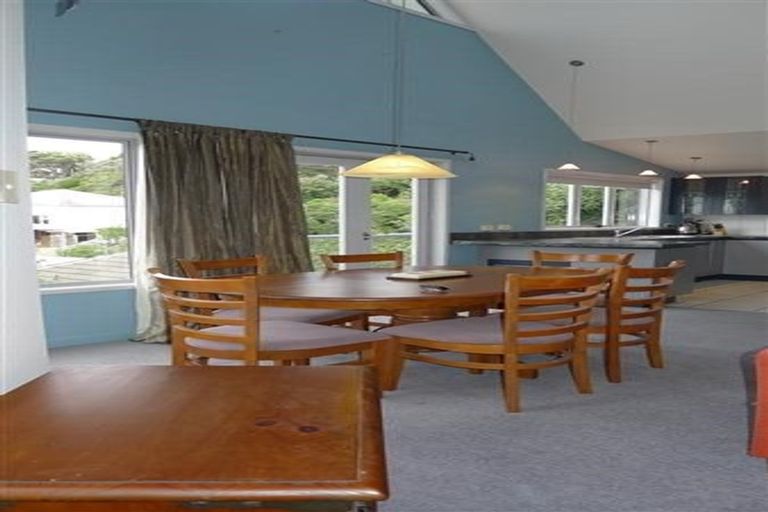 Photo of property in 36a Sutherland Crescent, Melrose, Wellington, 6023