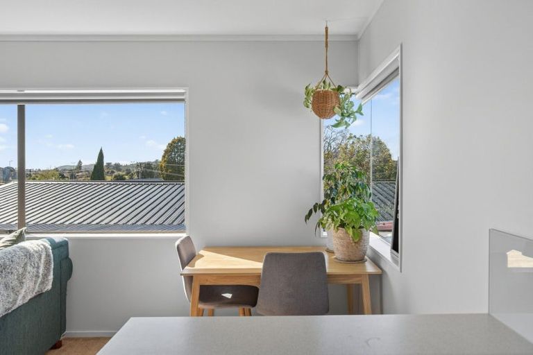 Photo of property in 6a Te Arawa Place, Welcome Bay, Tauranga, 3112