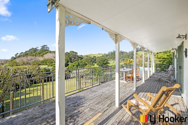 Photo of property in 6b Awhitu Gully Road, Manukau Heads, Awhitu, 2684