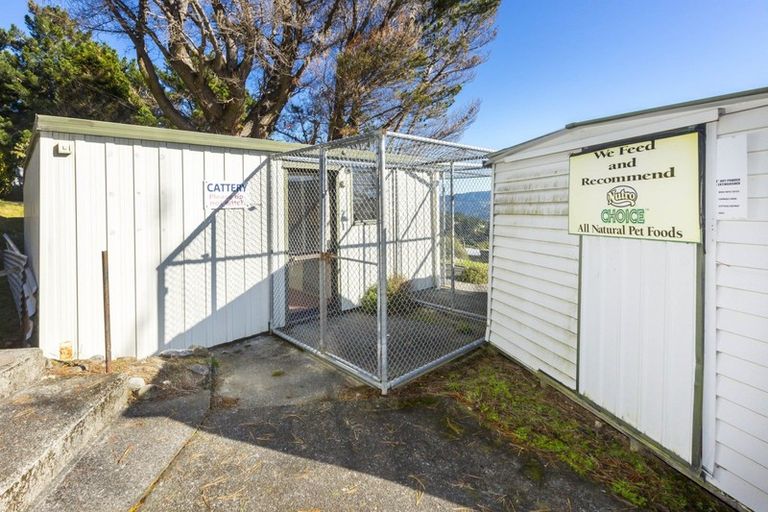 Photo of property in 2c Kaitoke Loop Road, Kaitoke, Upper Hutt, 5018