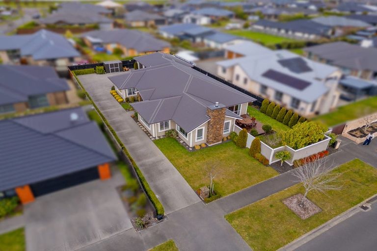 Photo of property in 22 Euphrasie Drive, Aidanfield, Christchurch, 8025